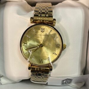 Montres Prestige Women's
Watch - 32mm, Gold (MPW-0017)